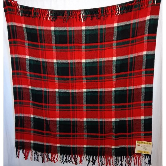 Troy Leisure Blanket Wool Blend Red Plaid Fringe NOS USA Made No 2 1/2 B 3517 - Picture 2 of 16